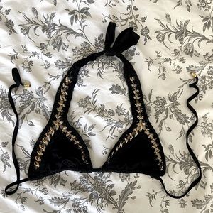 Beach bunny bikini top. Sexy swim top.